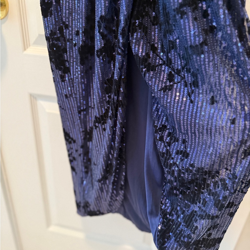 Chic Sequin Midi/Long Dress in Navy - Picture 4 of 4